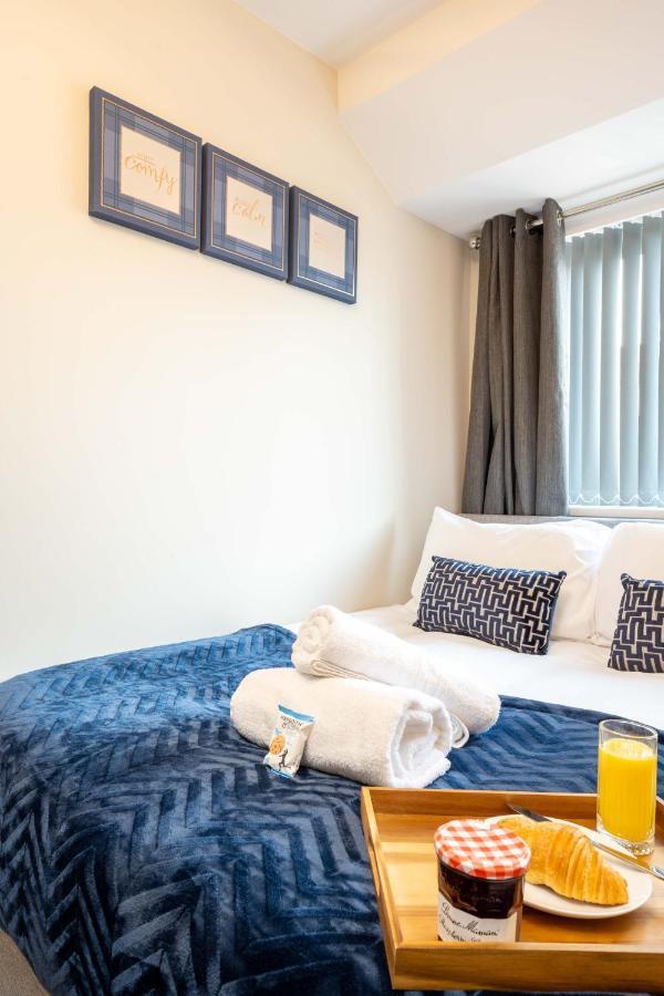 The Oaklands - Luxury Spacious 6-Bed, Near Solihull, Birmingham City, Jlr, Nec, Airport, Resorts World, Hs2 Екстериор снимка
